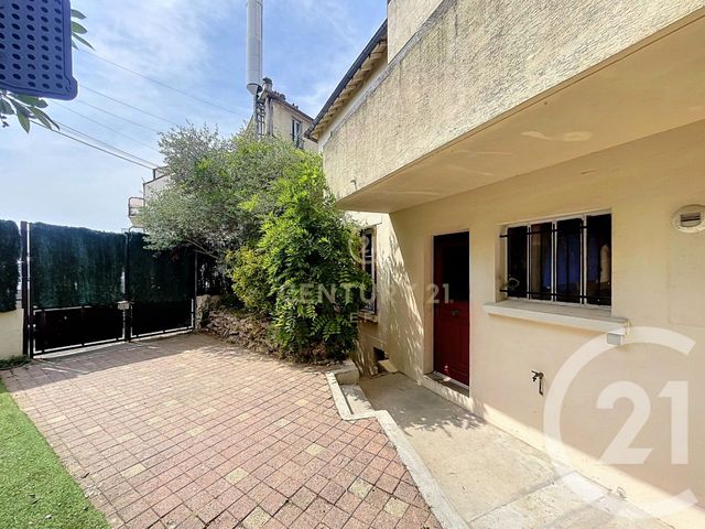 Appartement Duplex à vendre - 5 pièces - 124.15 m2 - NOISY LE GRAND - 93 - ILE-DE-FRANCE - Century 21 E.F.I.