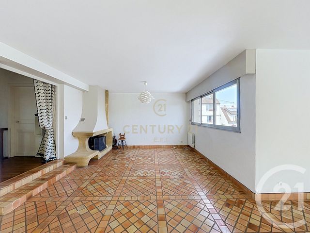 Appartement Duplex à vendre - 5 pièces - 124.15 m2 - NOISY LE GRAND - 93 - ILE-DE-FRANCE - Century 21 E.F.I.