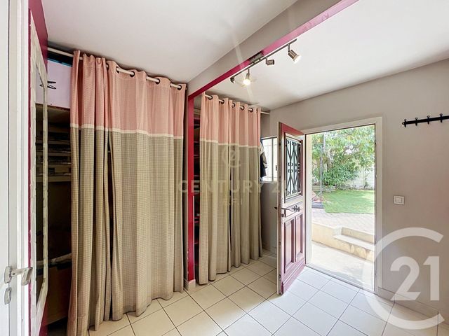 Appartement Duplex à vendre - 5 pièces - 124.15 m2 - NOISY LE GRAND - 93 - ILE-DE-FRANCE - Century 21 E.F.I.