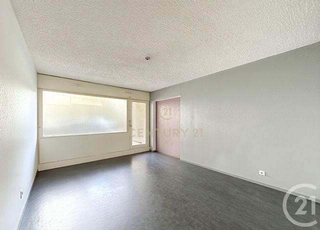 Appartement F4 à vendre - 4 pièces - 79.92 m2 - NOISY LE GRAND - 93 - ILE-DE-FRANCE - Century 21 E.F.I.