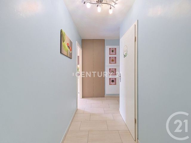 Appartement F3 à vendre - 3 pièces - 57.32 m2 - NOISY LE GRAND - 93 - ILE-DE-FRANCE - Century 21 E.F.I.