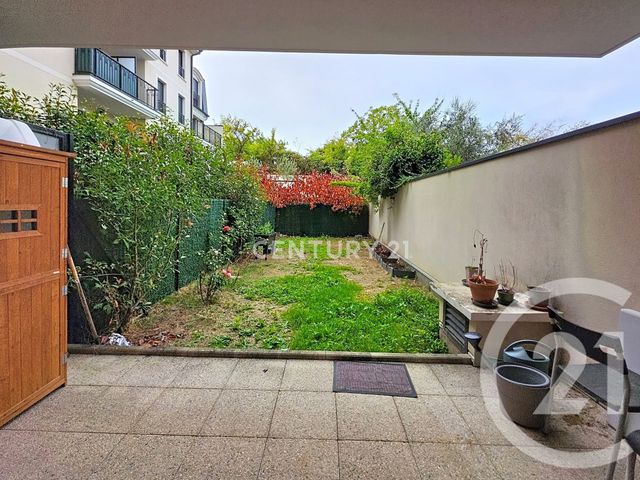 Appartement F3 à vendre - 3 pièces - 57.32 m2 - NOISY LE GRAND - 93 - ILE-DE-FRANCE - Century 21 E.F.I.