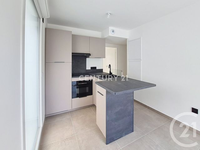 Appartement F2 à louer - 2 pièces - 36.01 m2 - NOISY LE GRAND - 93 - ILE-DE-FRANCE - Century 21 E.F.I.