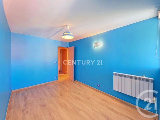 Appartement F3 à vendre - 3 pièces - 72.0 m2 - NOISY LE GRAND - 93 - ILE-DE-FRANCE - Century 21 E.F.I.