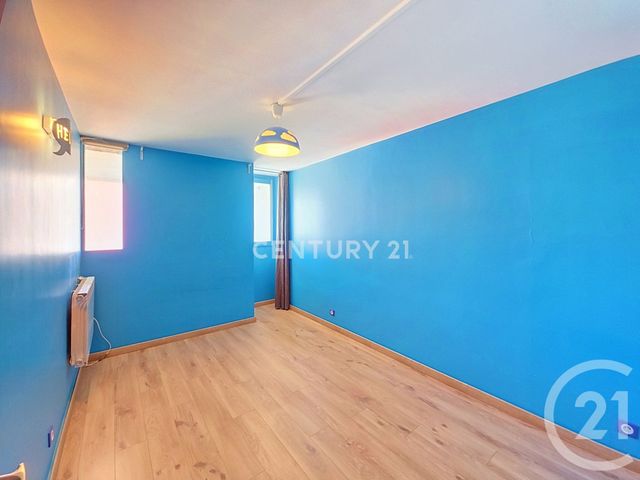 Appartement F3 à vendre - 3 pièces - 72.0 m2 - NOISY LE GRAND - 93 - ILE-DE-FRANCE - Century 21 E.F.I.