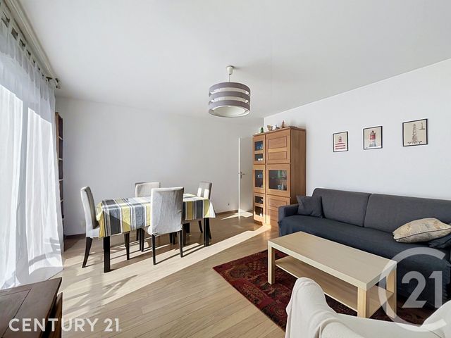 Appartement F4 à vendre - 4 pièces - 70.3 m2 - NOISY LE GRAND - 93 - ILE-DE-FRANCE - Century 21 E.F.I.