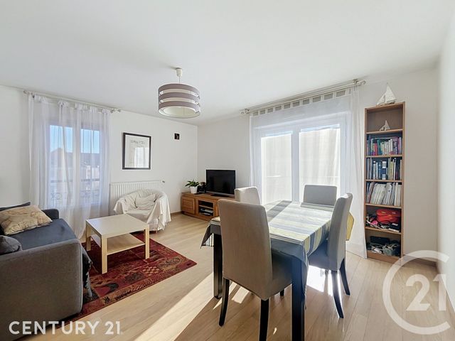 Appartement F4 à vendre - 4 pièces - 70.3 m2 - NOISY LE GRAND - 93 - ILE-DE-FRANCE - Century 21 E.F.I.