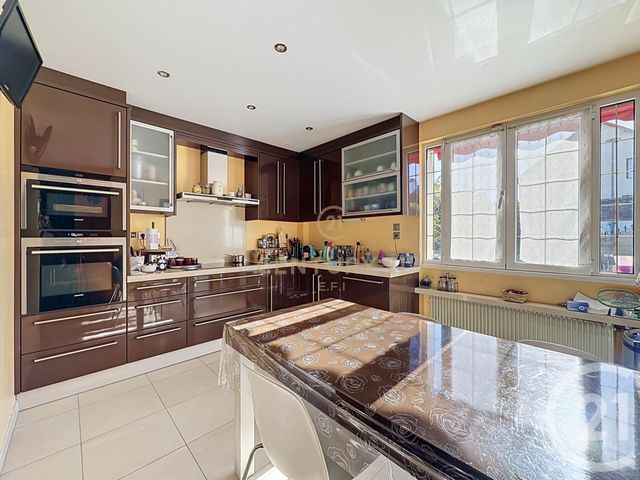 maison à vendre - 7 pièces - 178.0 m2 - NOISY LE GRAND - 93 - ILE-DE-FRANCE - Century 21 E.F.I.