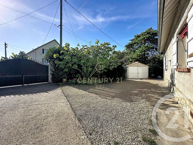 maison à vendre - 7 pièces - 178.0 m2 - NOISY LE GRAND - 93 - ILE-DE-FRANCE - Century 21 E.F.I.