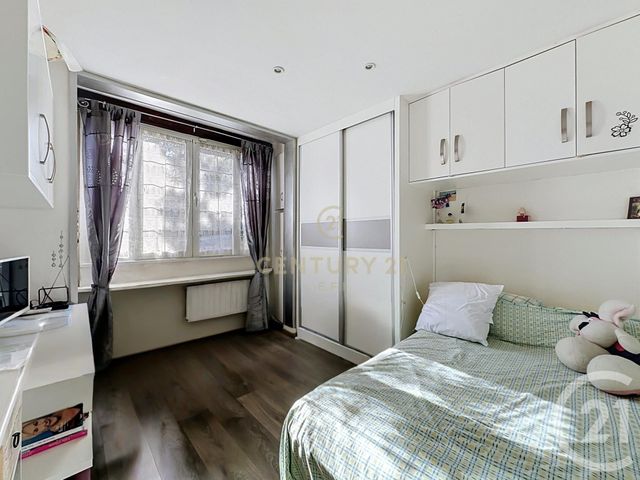 maison à vendre - 7 pièces - 178.0 m2 - NOISY LE GRAND - 93 - ILE-DE-FRANCE - Century 21 E.F.I.