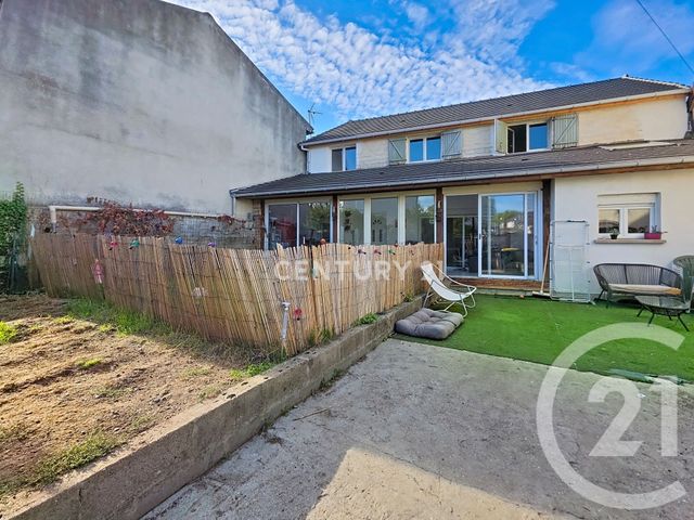 maison à vendre - 5 pièces - 156.11 m2 - NOISY LE GRAND - 93 - ILE-DE-FRANCE - Century 21 E.F.I.