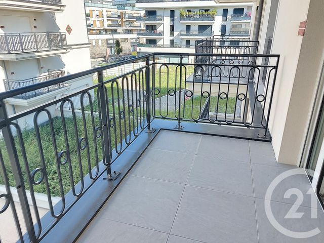 Appartement F2 à louer - 2 pièces - 48.38 m2 - CHELLES - 77 - ILE-DE-FRANCE - Century 21 E.F.I.