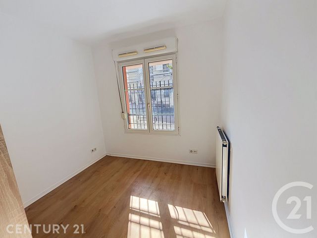 Appartement F2 à louer - 2 pièces - 38.65 m2 - NOISY LE GRAND - 93 - ILE-DE-FRANCE - Century 21 E.F.I.