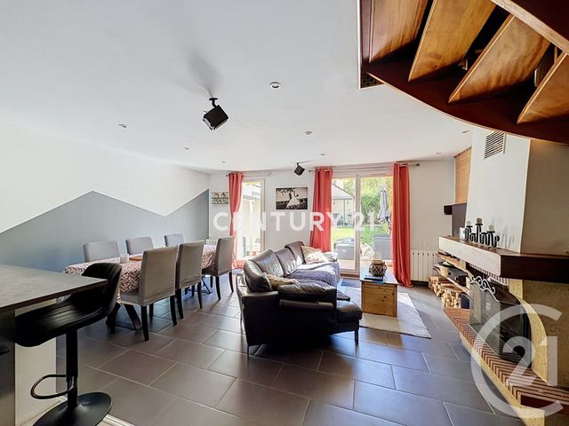 maison à vendre - 6 pièces - 97.0 m2 - NOISY LE GRAND - 93 - ILE-DE-FRANCE - Century 21 E.F.I.