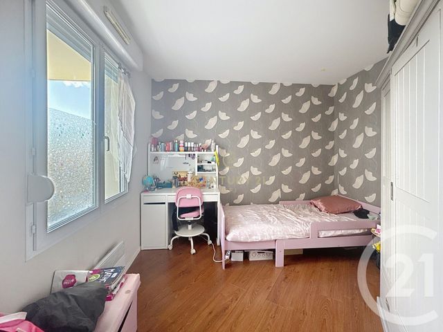 Appartement F3 à vendre - 3 pièces - 57.0 m2 - NOISY LE GRAND - 93 - ILE-DE-FRANCE - Century 21 E.F.I.