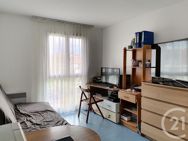 Appartement F1 à vendre - 1 pièce - 18.0 m2 - NOISY LE GRAND - 93 - ILE-DE-FRANCE - Century 21 E.F.I.
