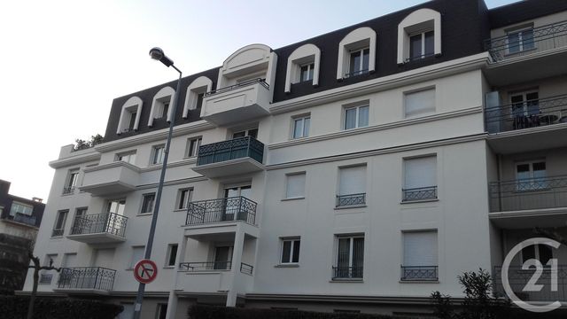 Appartement F1 à louer - 1 pièce - 32.03 m2 - NOISY LE GRAND - 93 - ILE-DE-FRANCE - Century 21 E.F.I.