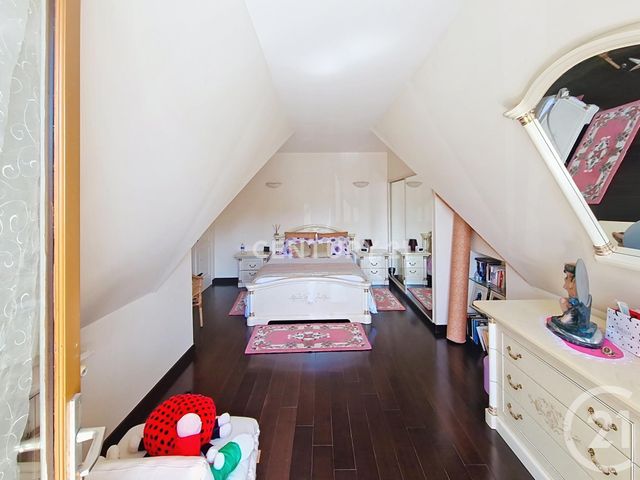 maison à vendre - 5 pièces - 130.0 m2 - NOISY LE GRAND - 93 - ILE-DE-FRANCE - Century 21 E.F.I.
