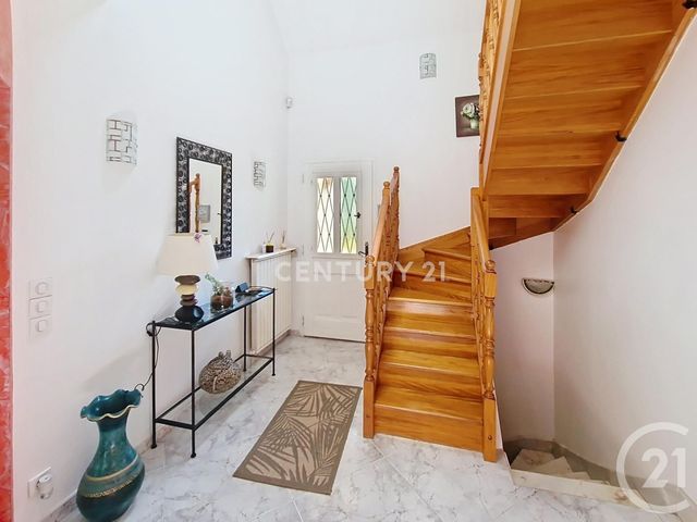 maison à vendre - 5 pièces - 130.0 m2 - NOISY LE GRAND - 93 - ILE-DE-FRANCE - Century 21 E.F.I.