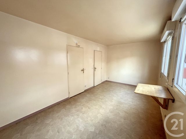 Appartement F1 à vendre - 1 pièce - 24.56 m2 - NOISY LE GRAND - 93 - ILE-DE-FRANCE - Century 21 E.F.I.