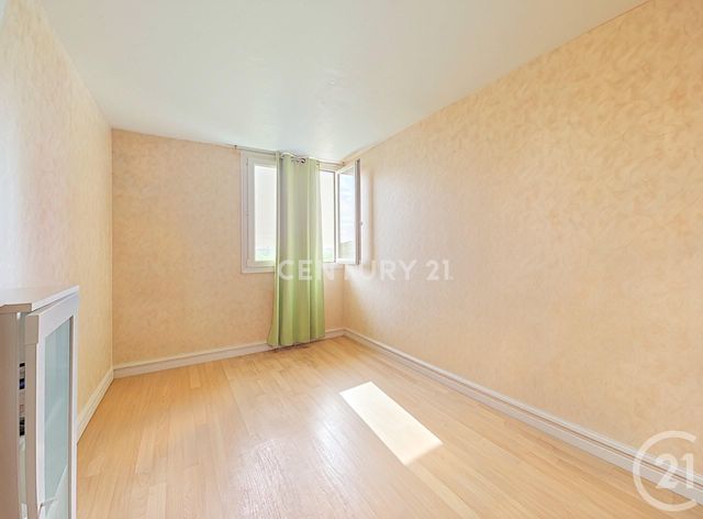 Appartement F2 à vendre - 2 pièces - 40.62 m2 - NOISY LE GRAND - 93 - ILE-DE-FRANCE - Century 21 E.F.I.