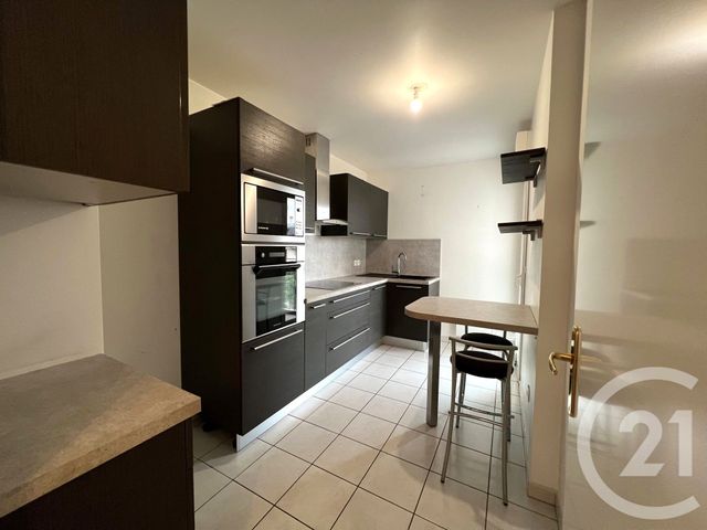 Appartement F3 à vendre - 3 pièces - 66.35 m2 - NOISY LE GRAND - 93 - ILE-DE-FRANCE - Century 21 E.F.I.