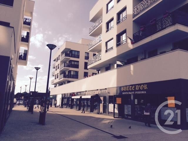 Appartement F2 à louer - 2 pièces - 41.9 m2 - NOISY LE GRAND - 93 - ILE-DE-FRANCE - Century 21 E.F.I.