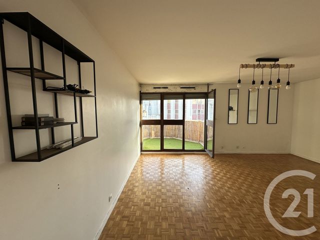 Appartement F3 à louer - 3 pièces - 72.24 m2 - NOISY LE GRAND - 93 - ILE-DE-FRANCE - Century 21 E.F.I.