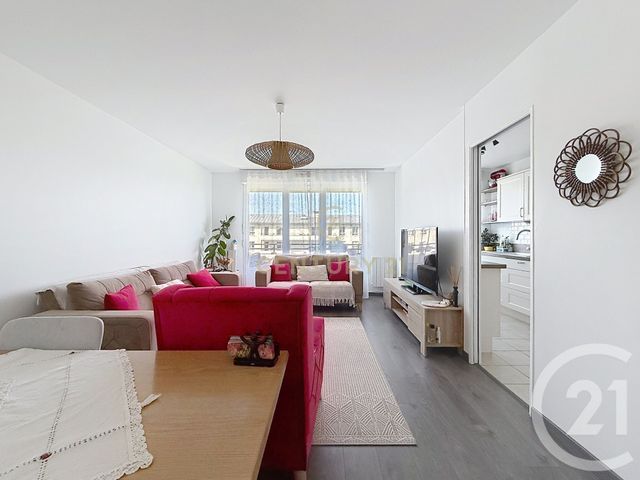 Appartement F3 à vendre - 3 pièces - 65.0 m2 - NOISY LE GRAND - 93 - ILE-DE-FRANCE - Century 21 E.F.I.