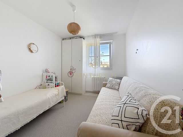 Appartement F3 à vendre - 3 pièces - 65.0 m2 - NOISY LE GRAND - 93 - ILE-DE-FRANCE - Century 21 E.F.I.