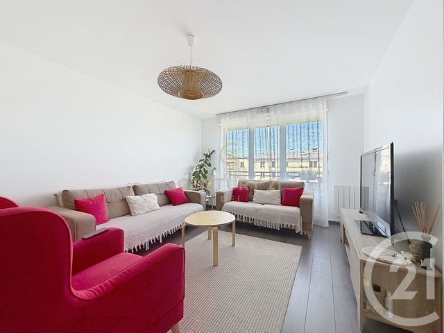 Appartement F3 à vendre - 3 pièces - 65.0 m2 - NOISY LE GRAND - 93 - ILE-DE-FRANCE - Century 21 E.F.I.