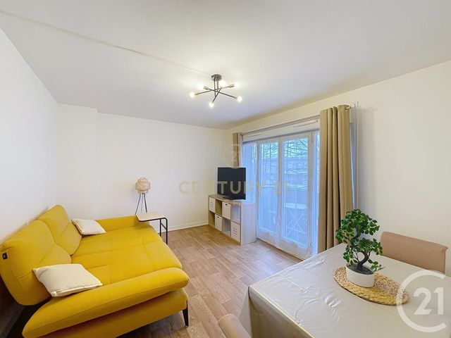 Appartement F3 à vendre - 3 pièces - 63.0 m2 - NOISY LE GRAND - 93 - ILE-DE-FRANCE - Century 21 E.F.I.