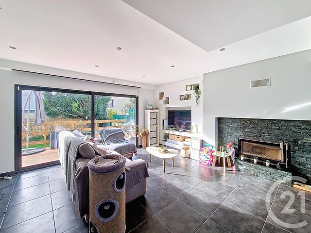 maison à vendre - 4 pièces - 85.0 m2 - NOISY LE GRAND - 93 - ILE-DE-FRANCE - Century 21 E.F.I.