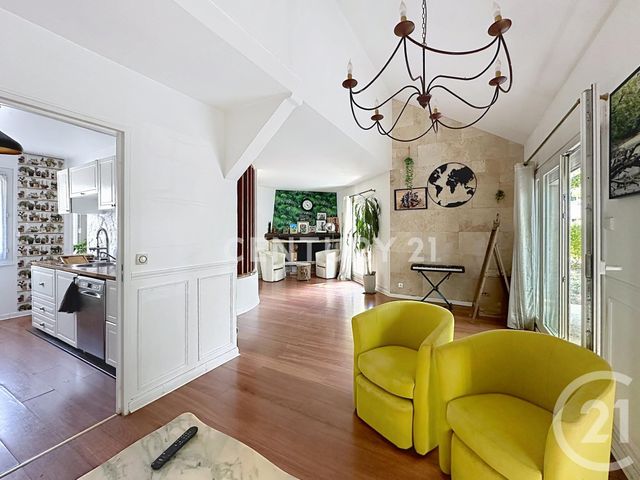 maison à vendre - 5 pièces - 98.27 m2 - NOISY LE GRAND - 93 - ILE-DE-FRANCE - Century 21 E.F.I.