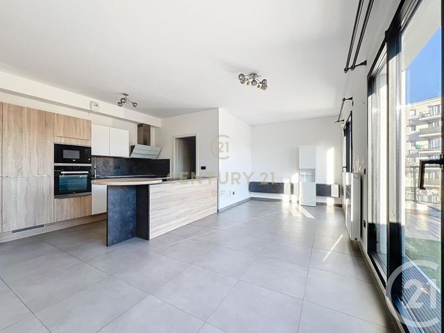 Appartement F3 à vendre - 3 pièces - 55.0 m2 - NOISY LE GRAND - 93 - ILE-DE-FRANCE - Century 21 E.F.I.