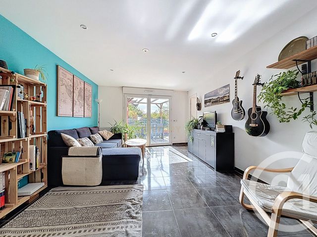 Appartement F3 à vendre - 3 pièces - 64.0 m2 - NOISY LE GRAND - 93 - ILE-DE-FRANCE - Century 21 E.F.I.