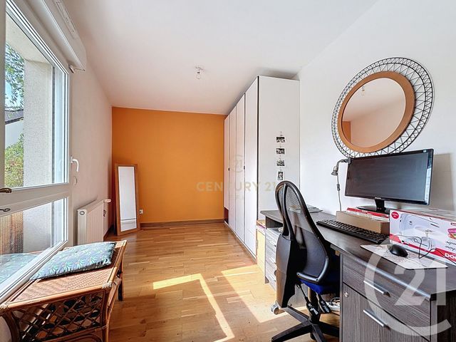 Appartement F3 à vendre - 3 pièces - 64.0 m2 - NOISY LE GRAND - 93 - ILE-DE-FRANCE - Century 21 E.F.I.