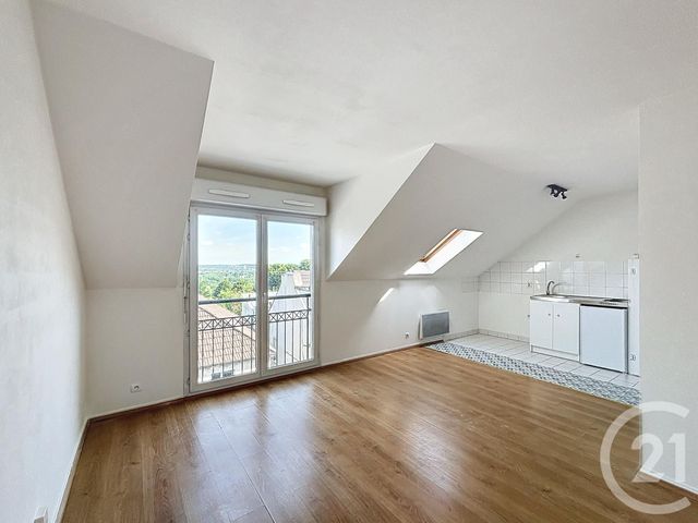 Appartement Studio à louer - 1 pièce - 24.6 m2 - NOISY LE GRAND - 93 - ILE-DE-FRANCE - Century 21 E.F.I.