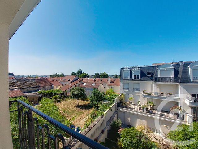Appartement F2 à louer - 2 pièces - 47.0 m2 - NOISY LE GRAND - 93 - ILE-DE-FRANCE - Century 21 E.F.I.