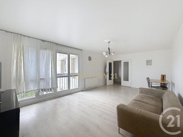 Appartement F3 à vendre - 3 pièces - 72.45 m2 - NOISY LE GRAND - 93 - ILE-DE-FRANCE - Century 21 E.F.I.