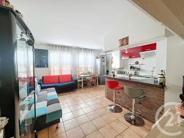 Appartement F2 à vendre - 2 pièces - 50.03 m2 - NOISY LE GRAND - 93 - ILE-DE-FRANCE - Century 21 E.F.I.