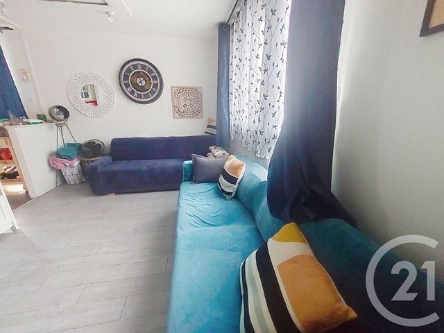 Afficher la photo en grand Appartement F4 à vendre - 4 pièces - 65.0 m2 - NOISY LE GRAND - 93 - ILE-DE-FRANCE - Century 21 E.F.I.