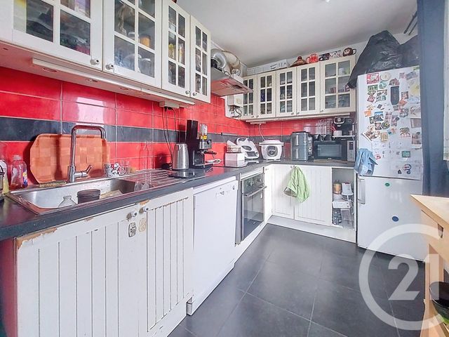 Afficher la photo en grand Appartement F4 à vendre - 4 pièces - 65.0 m2 - NOISY LE GRAND - 93 - ILE-DE-FRANCE - Century 21 E.F.I.