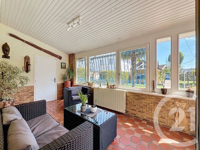 maison à vendre - 5 pièces - 117.0 m2 - NOISY LE GRAND - 93 - ILE-DE-FRANCE - Century 21 E.F.I.