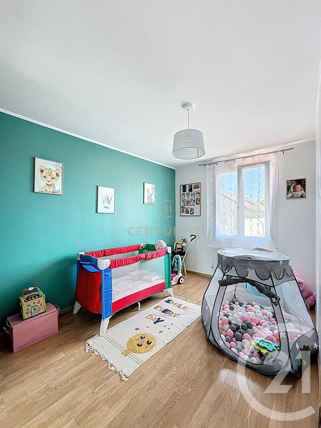 maison à vendre - 5 pièces - 117.0 m2 - NOISY LE GRAND - 93 - ILE-DE-FRANCE - Century 21 E.F.I.