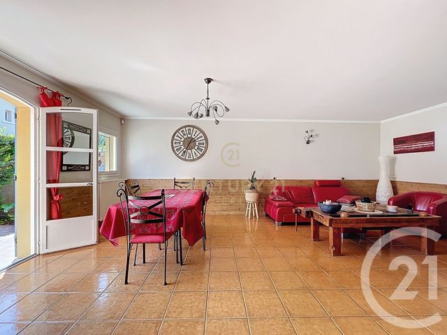 maison à vendre - 5 pièces - 117.0 m2 - NOISY LE GRAND - 93 - ILE-DE-FRANCE - Century 21 E.F.I.