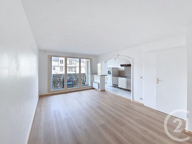 Appartement F2 à louer - 2 pièces - 43.45 m2 - NOISY LE GRAND - 93 - ILE-DE-FRANCE - Century 21 E.F.I.