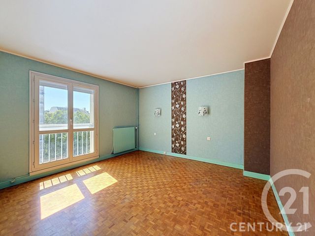Appartement F2 à vendre - 2 pièces - 54.5 m2 - NOISY LE GRAND - 93 - ILE-DE-FRANCE - Century 21 E.F.I.