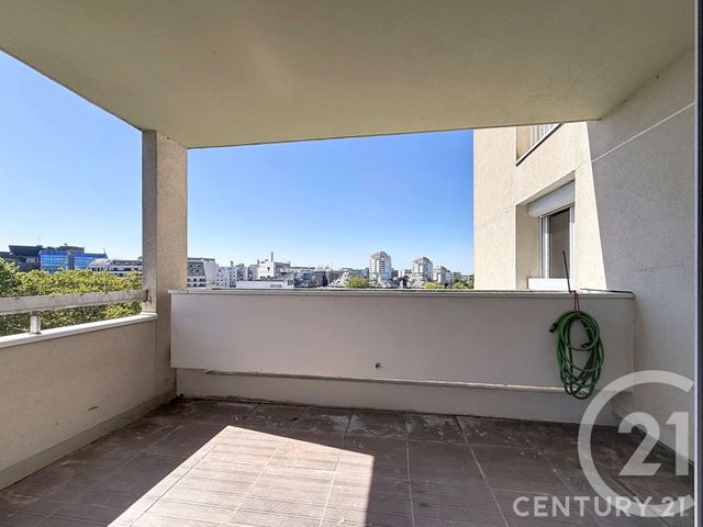Appartement F2 à vendre - 2 pièces - 54.5 m2 - NOISY LE GRAND - 93 - ILE-DE-FRANCE - Century 21 E.F.I.