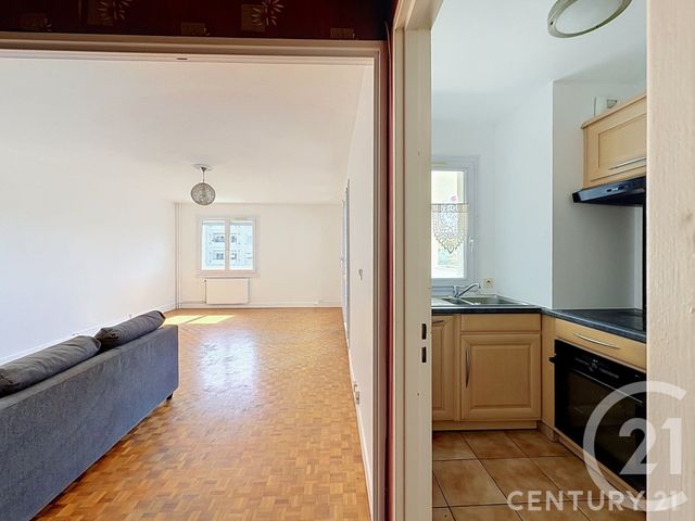 Appartement F2 à vendre - 2 pièces - 54.5 m2 - NOISY LE GRAND - 93 - ILE-DE-FRANCE - Century 21 E.F.I.